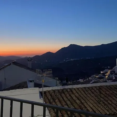Willa Casa “El Zumaque” En Zahara De La Sierra Zewnętrze zdjęcie